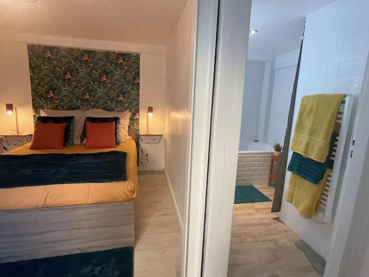 Comme un Air de Provence à Blois Apartamento Exterior foto