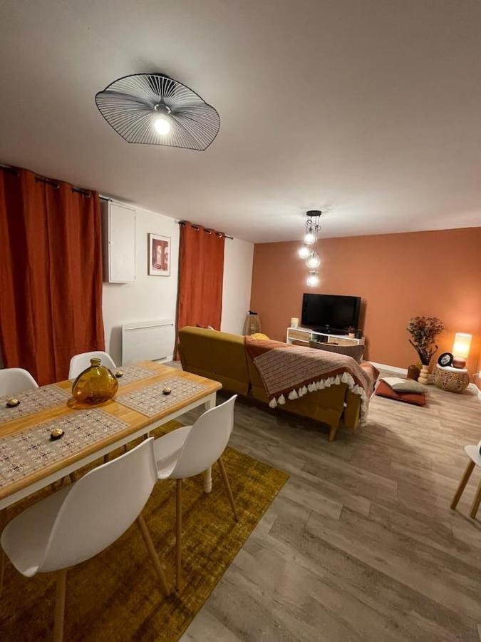 Comme un Air de Provence à Blois Apartamento Exterior foto