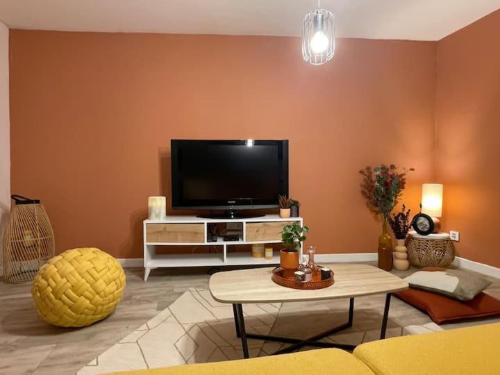 Comme un Air de Provence à Blois Apartamento Exterior foto